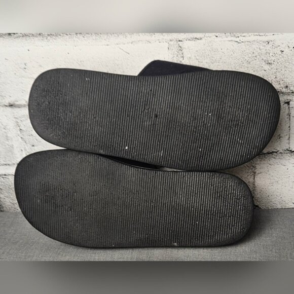 Eddie Bauer Women's Black Beach Sandals - Picture 6 of 7